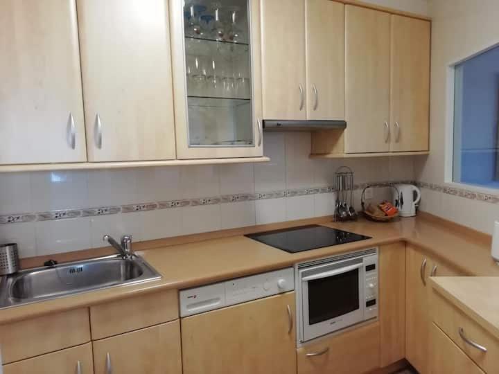 Beach House ***** Зараутц Экстерьер фото
